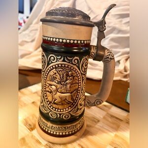Vintage Avon 1978 Porcelain Lidded Beer Stein